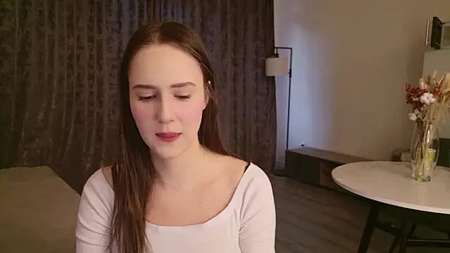 Snapshot of LucyRose3 chatting on February 1, 2026, 2:15 pm LucyRose3 online show from February 1, 2026, 2:15 pm