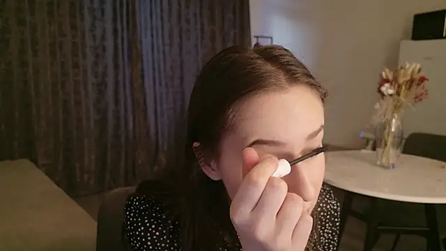 Snapshot of LucyRose3 chatting on February 5, 2026, 2:13 pm LucyRose3 online show from February 5, 2026, 2:13 pm