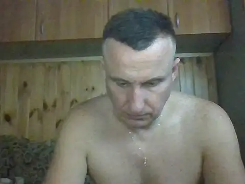 Maksymilian1 online show from October 22, 2025, 4:28 pm