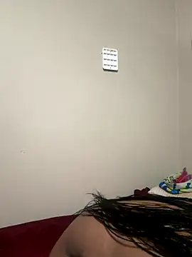 sexyBoobies98 online show from September 27, 2025, 8:04 pm