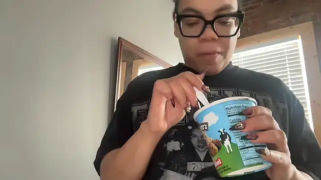 zahrabliss online show from January 12, 2026, 7:42 pm