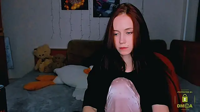 Snapshot of zaebali_ chatting on October 31, 2025, 4:03 pm zaebali online show from October 31, 2025, 4:03 pm