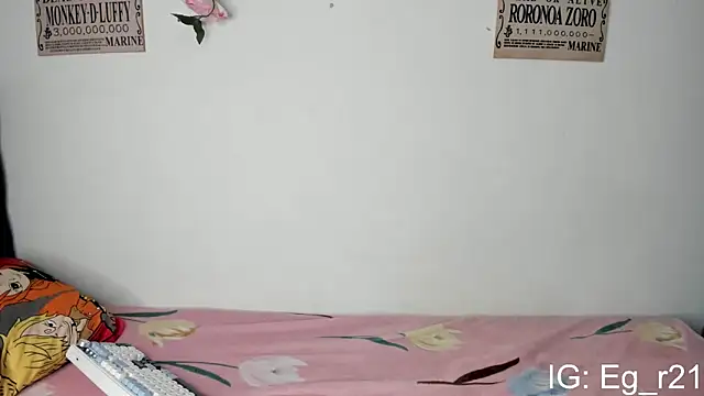 Snapshot of emma_grays2 chatting on June 17, 2026, 10:47 am emma grays2 online show from June 17, 2026, 10:47 am