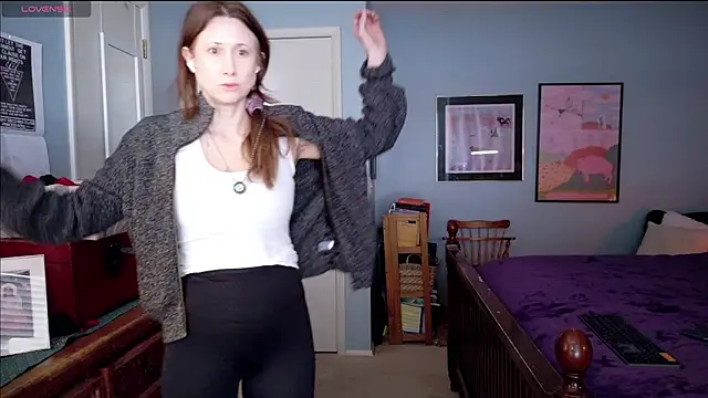 Snapshot of MommyGoddessL chatting on February 18, 2026, 2:57 pm MommyGoddessL online show from February 18, 2026, 2:57 pm