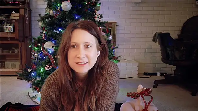 Snapshot of MommyGoddessL chatting on December 18, 2025, 3:49 pm MommyGoddessL online show from December 18, 2025, 3:49 pm