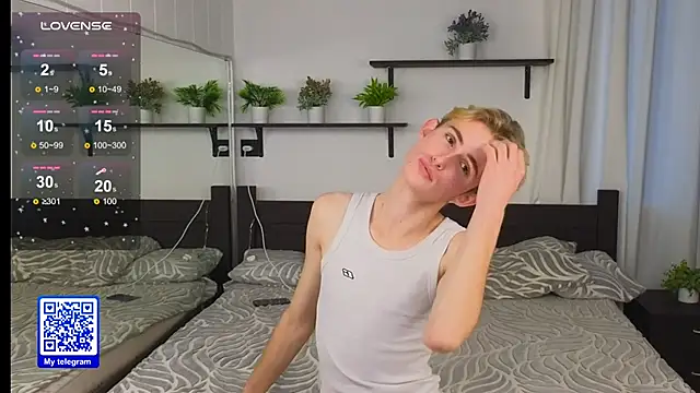 tommy XXX online show from October 17, 2025, 9:56 am