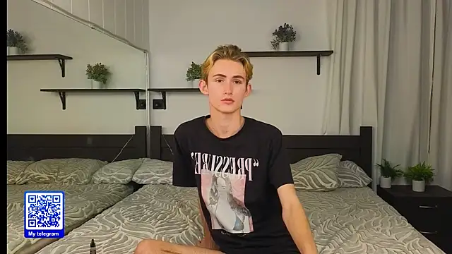 tommy XXX online show from October 11, 2025, 10:44 pm