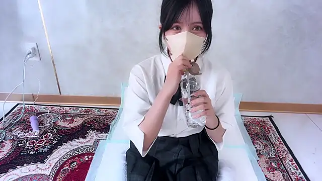 Snapshot of moemilk chatting on November 14, 2025, 1:09 am moemilk online show from November 14, 2025, 1:09 am