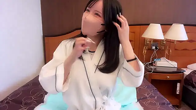 Snapshot of moemilk chatting on March 4, 2026, 12:40 am moemilk online show from March 4, 2026, 12:40 am