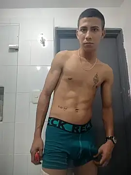 Davig4 online show from November 12, 2025, 11:19 pm