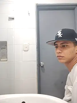 Davig4 online show from November 3, 2025, 1:58 pm