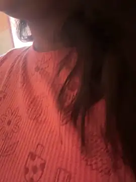 Snapshot of YOURMISTHI chatting on October 18, 2025, 4:03 am YOURMISTHI online show from October 18, 2025, 4:03 am