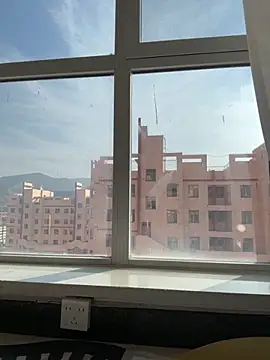 wen521 online show from November 1, 2025, 7:35 am