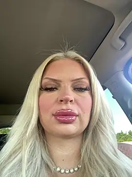  Lilly angel online show from July 25, 2026, 9:28 am