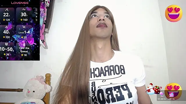 Snapshot of Charlotte_Richi chatting on March 6, 2026, 5:19 pm Charlotte Richi online show from March 6, 2026, 5:19 pm