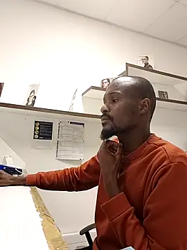 TPNUTS online show from October 17, 2025, 11:34 am