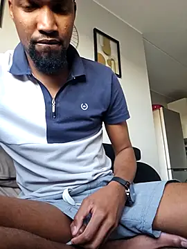 mojaymort online show from October 22, 2025, 3:55 pm