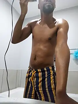 mojaymort online show from November 30, 2025, 3:57 pm