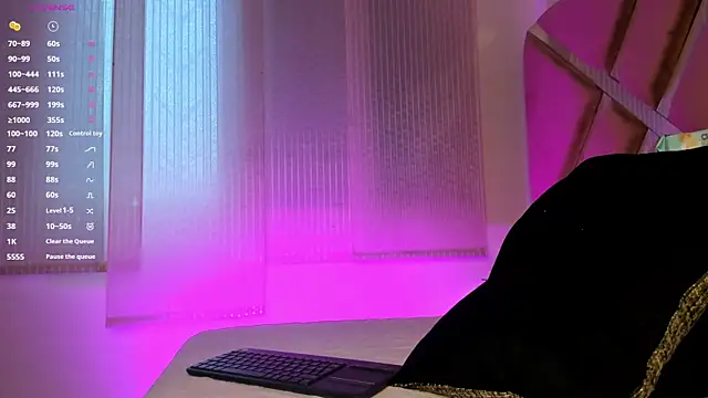  jasmine blush online show from April 16, 2026, 1:23 pm