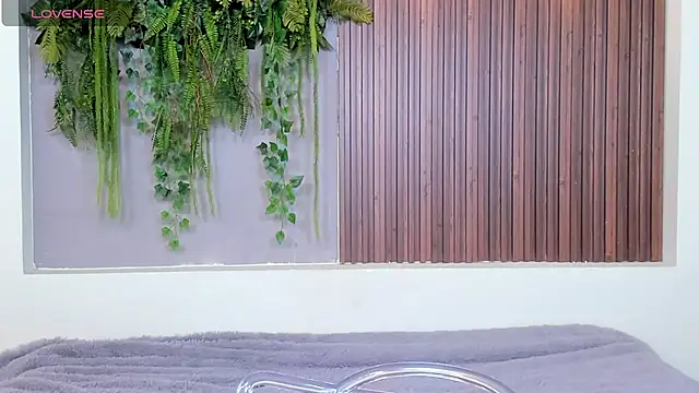 Dakotaferreti online show from October 17, 2025, 10:00 pm