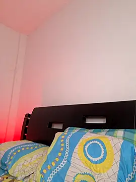 Snapshot of Nicoll_31 chatting on November 16, 2025, 8:13 pm Nicoll 31 online show from November 16, 2025, 8:13 pm