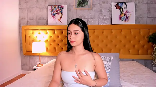 EmilyyRamirez online show from October 25, 2025, 2:17 pm