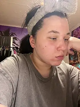 Kemeli008 online show from November 8, 2025, 7:17 pm