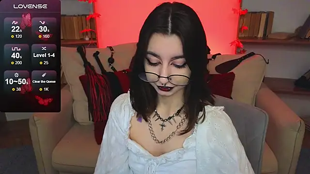 Mistress  Marcelline online show from October 6, 2025, 9:32 am