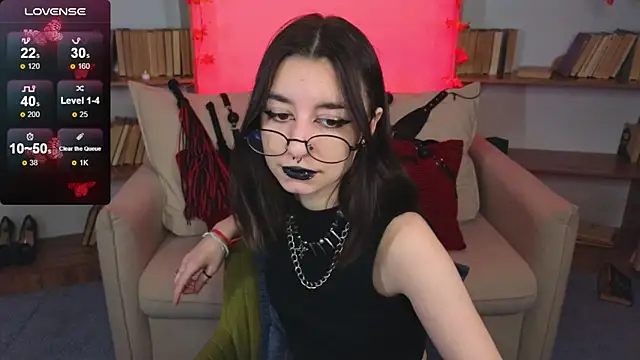 Mistress  Marcelline online show from September 21, 2025, 9:47 am