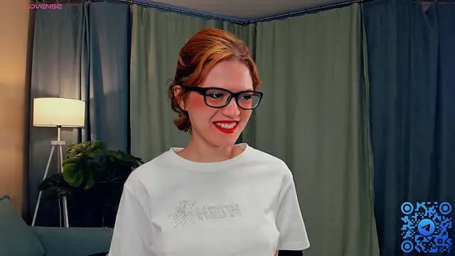 EdlinGathright online show from October 12, 2025, 3:41 am