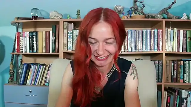 Foxilady357 online show from June 11, 2026, 2:03 pm