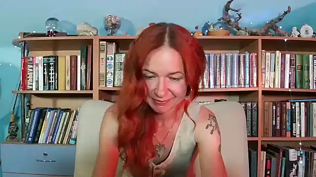 Foxilady357 online show from July 1, 2026, 1:33 pm