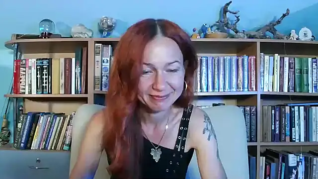 Foxilady357 online show from July 4, 2026, 1:59 pm