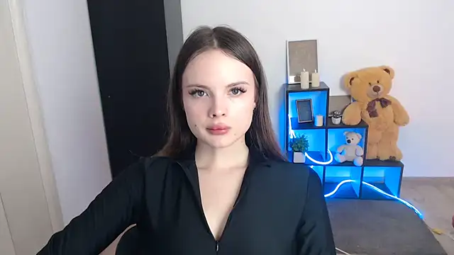 Ariella ari online show from October 24, 2025, 12:48 pm