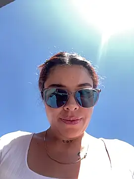 Snapshot of haally-mll chatting on February 26, 2026, 3:56 pm haally-mll online show from February 26, 2026, 3:56 pm