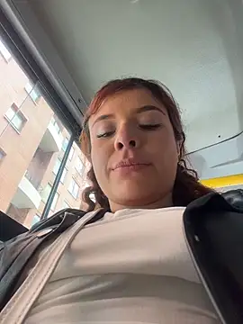 Snapshot of haally-mll chatting on February 19, 2026, 5:10 pm haally-mll online show from February 19, 2026, 5:10 pm