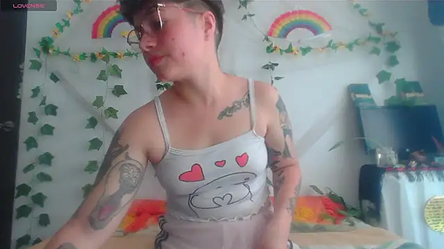 Snapshot of Mitsuha_gate chatting on February 6, 2026, 4:47 pm Mitsuha gate online show from February 6, 2026, 4:47 pm