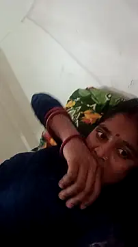 Guriya0076 online show from March 8, 2026, 11:02 am