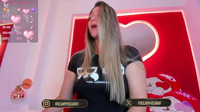 MelanyVegas online show from January 13, 2026, 9:35 am