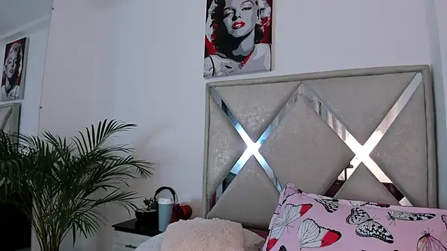 Snapshot of abby_jones2 chatting on February 20, 2026, 3:03 am abby jones2 online show from February 20, 2026, 3:03 am