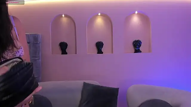 AmbarJames  online show from February 23, 2026, 12:06 pm