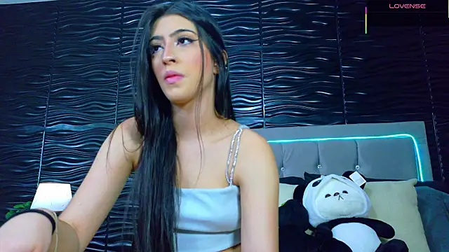 Ambar Bull online show from September 19, 2025, 12:09 pm