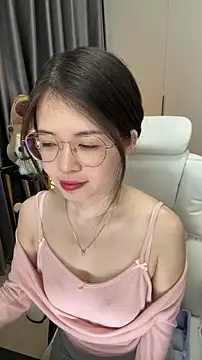 Qianqian-888 online show from January 11, 2026, 1:12 am