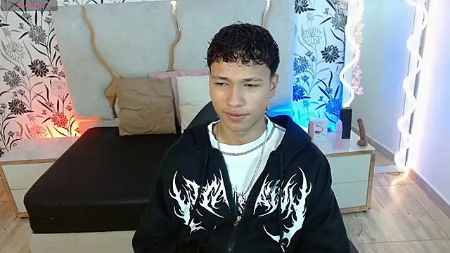 Ette tay online show from November 8, 2025, 3:21 am