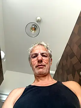 SexyLeon8 online show from September 21, 2025, 8:52 am