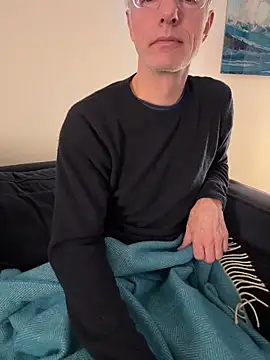 SexyLeon8 online show from March 10, 2026, 5:22 am