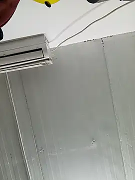 keri huththa online show from October 22, 2025, 4:45 am