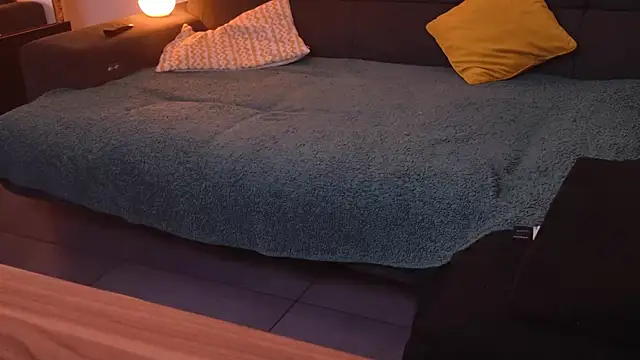 Snapshot of GermanBiHardcore chatting on October 25, 2025, 1:34 pm GermanBiHardcore online show from October 25, 2025, 1:34 pm