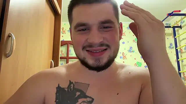 chiraq1945 online show from November 26, 2025, 5:02 pm