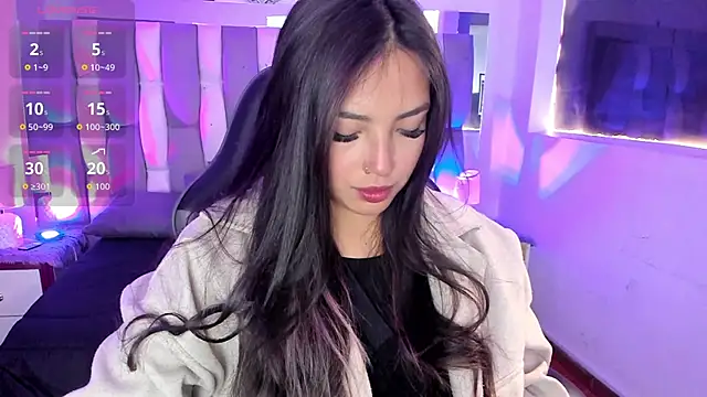 Adaara Rey online show from November 1, 2025, 2:00 pm